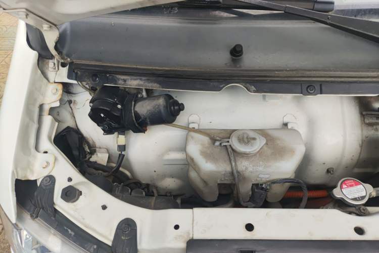 Used SRM New Energy Haishi EV 2021 Standard Model Engine Bay Right