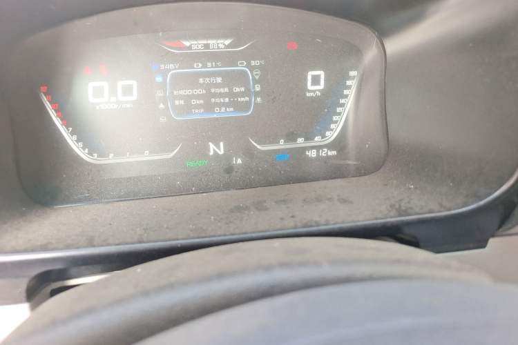 Used SRM New Energy Haishi EV 2021 Standard Model Odometer Close Up
