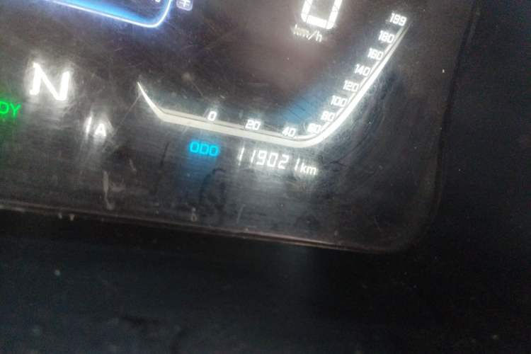 Used SRM New Energy Haishi EV 2021 Standard Model Odometer Close Up