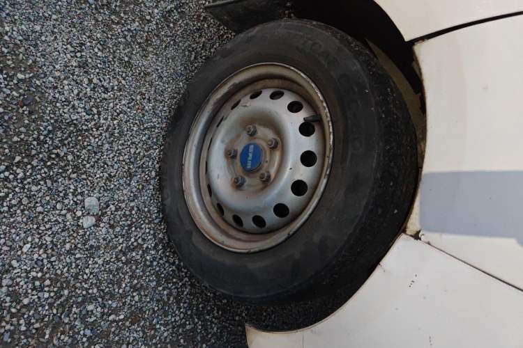 Used SRM New Energy Haishi EV 2021 Standard Model Right Front Wheel Hub