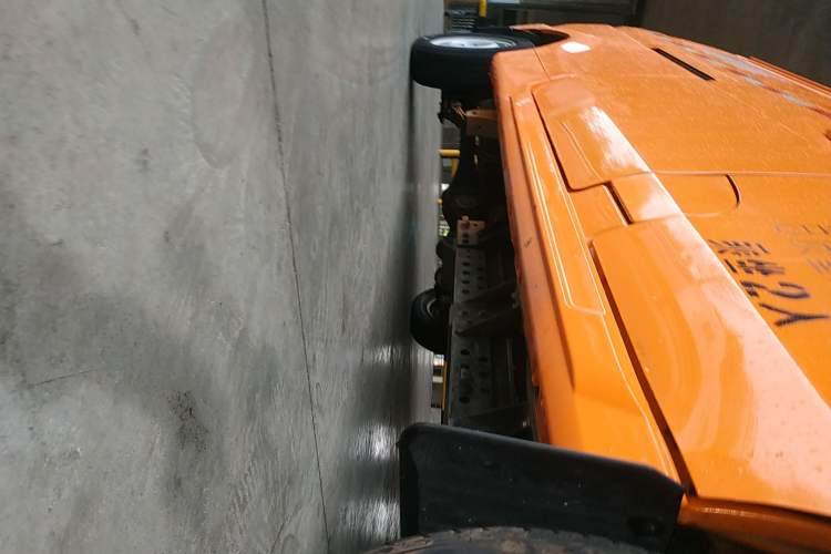Used SRM New Energy Haishi EV 2021 Standard Model Right Side Sill
