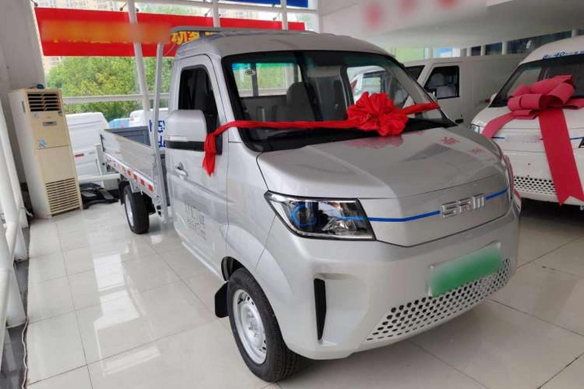 Used SRM New Energy T3L EV 2023 Pickup Truck 41.86 kWh Exterior 2