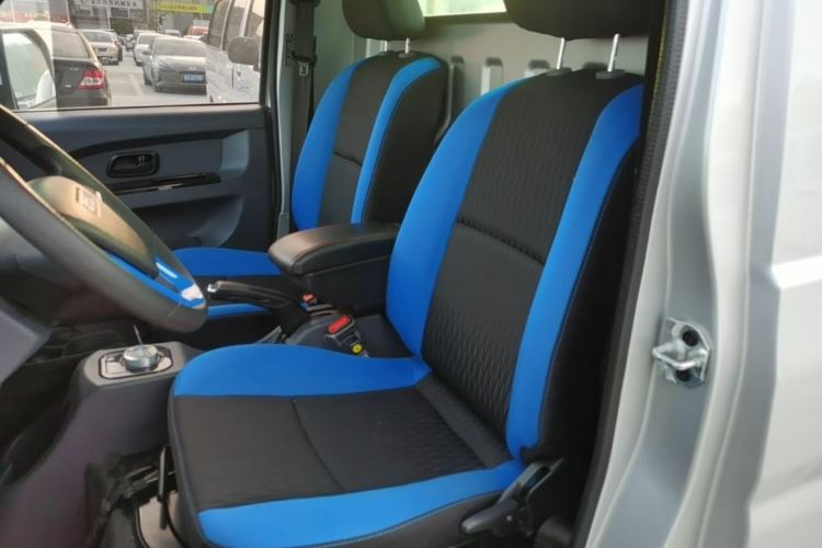 Used SRM New Energy T3L EV 2023 Pickup Truck 41.86 kWh Left Front Seat