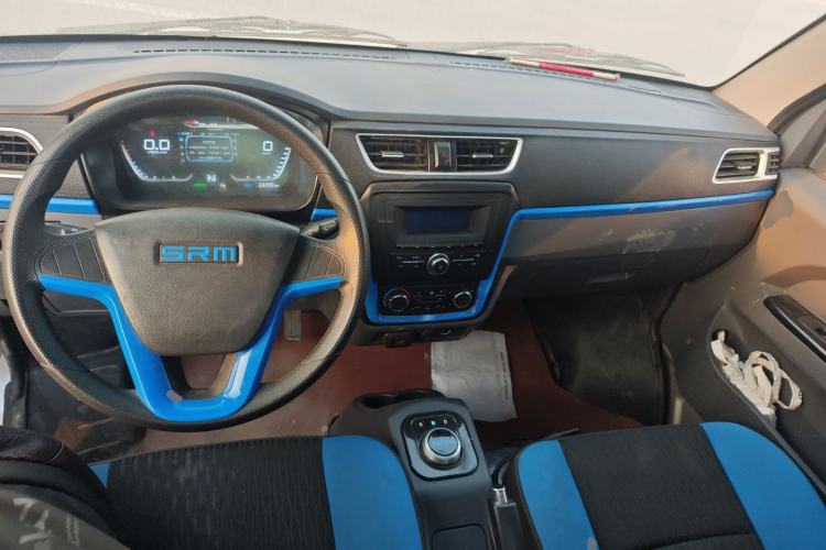 Used SRM New Energy T3L EV 2024 Model—Flatbed Truck, 42.3 kWh Interior 2