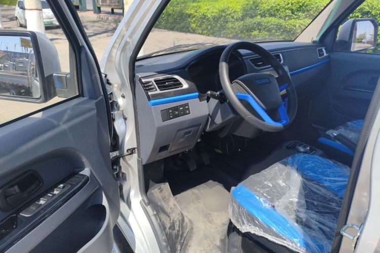 Used SRM New Energy T3L EV 2025 Model—Fudi 42.3 kWh, 3.2-meter Flatbed Truck Driver Seat