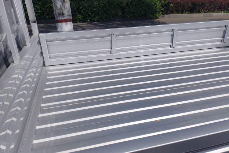 Used SRM New Energy T3L EV 2025 Model—Fudi 42.3 kWh, 3.2-meter Flatbed Truck Left Rear Seat