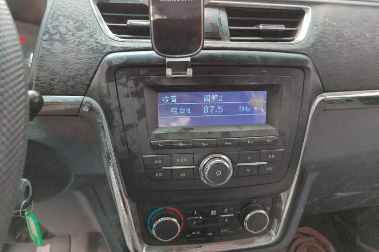 Used SRM New Energy Xiaohaishi EV 2019 Standard Model Audio And AC Panel