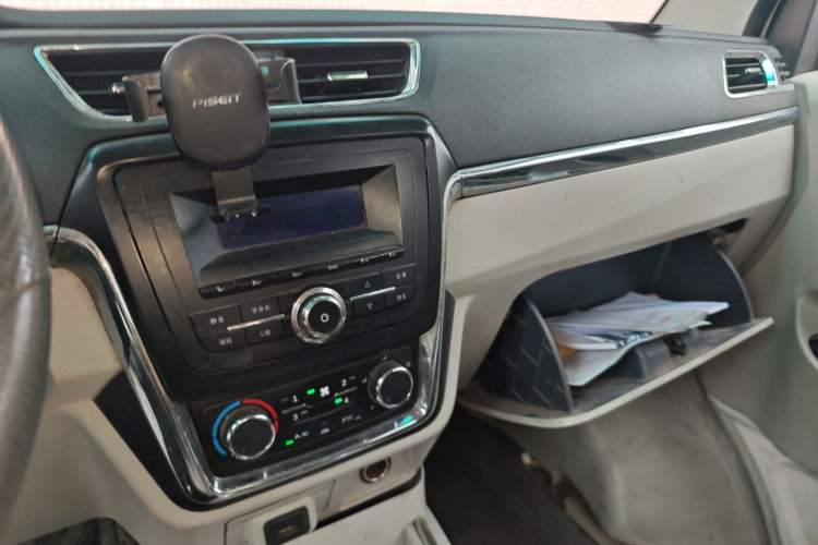 Used SRM New Energy Xiaohaishi EV 2019 Standard Model Audio And AC Panel