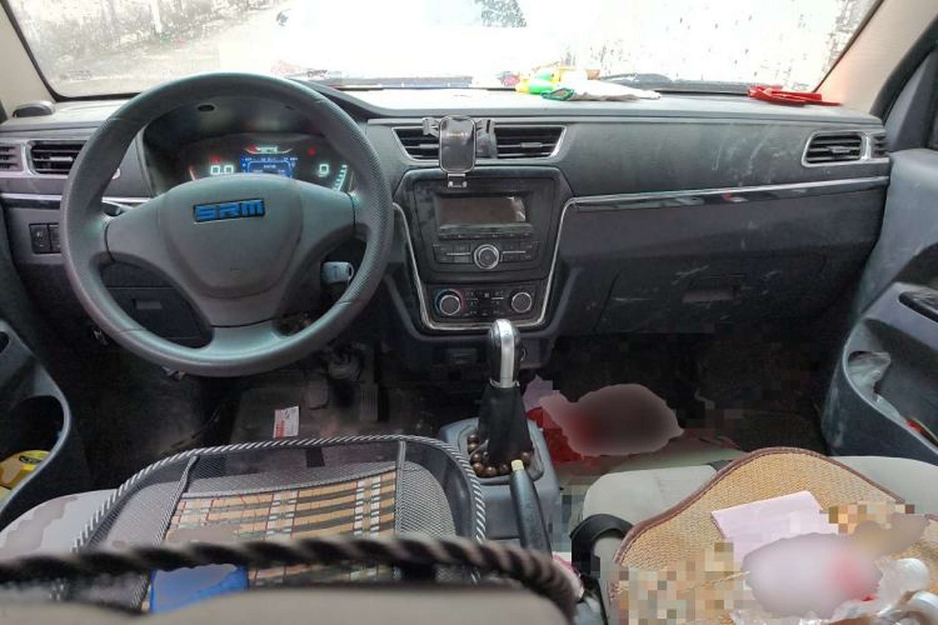Used SRM New Energy Xiaohaishi EV 2019 Standard Model Center Console