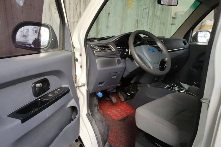 Used SRM New Energy Xiaohaishi EV 2021 Standard Model Interior 3
