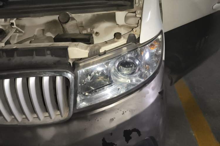 Used SRM New Haishi X30L  Engine Bay Left