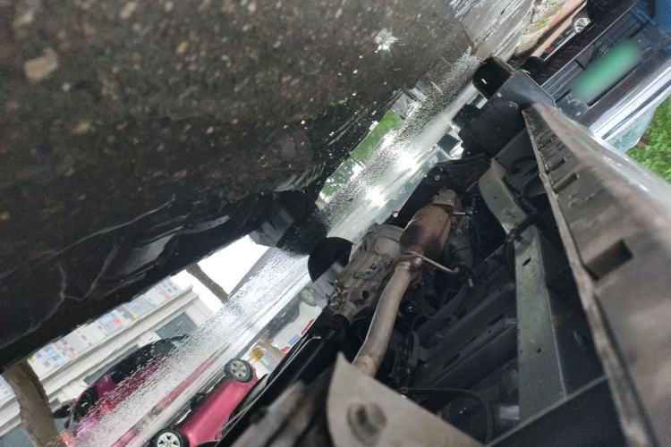 Used SRM New Haishi X30L 2024 1.5L CNG Super Enjoyment Version Passenger Van 6/7 Seats SWCC15M Chassis Rear Left