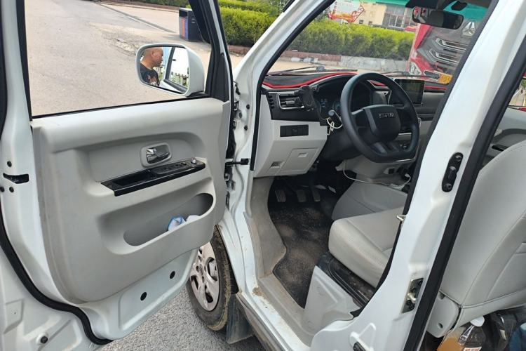 Used SRM New Haishi X30L 2024 1.5L Business Edition Passenger Van 5/6/7 Seats Central Air Conditioning Version SWJ15 Driver Seat