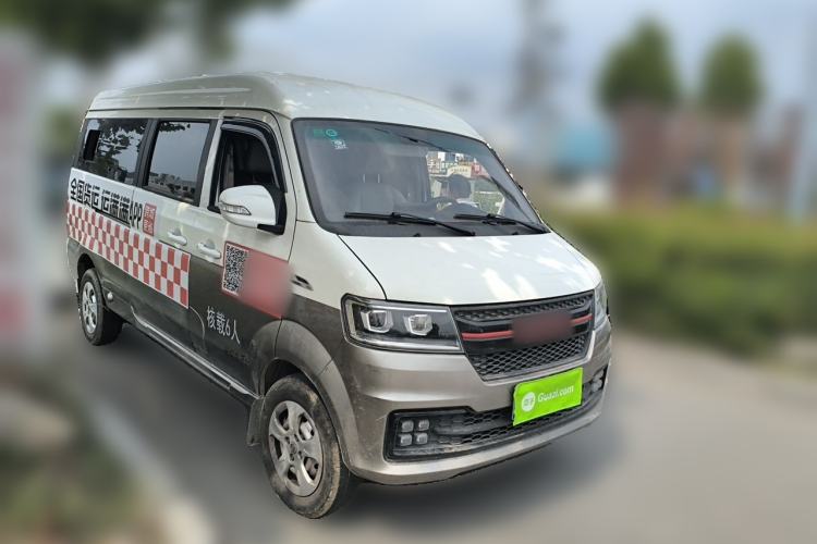 Used SRM New Haishi X30L 2024 1.5L Business Edition Passenger Van 5/6/7 Seats Central Air Conditioning Version SWJ15 Front Right 45 Deg