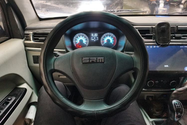 Used SRM New Haishi X30L 2024 1.5L CNG Super Enjoyment Version Passenger Van 6/7 Seats SWCC15M Steering Wheel