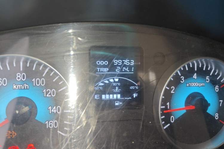 Used SRM New Haishi X30L 2025 1.5L Wealth Edition Minibus 5/6/7 Seats Central Air Conditioning Double Doors Odometer Close Up
