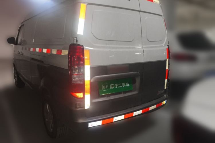Used SRM New Haishi X30L 2025 1.6L Wealth Edition Van 2/5 Seats Front-mounted Air Conditioning Double Doors Rear Left 45 Deg