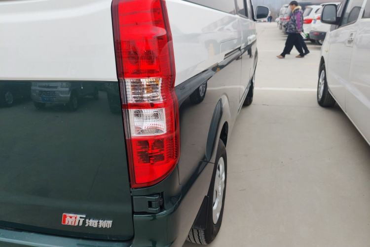Used SRM New Haishi X30L 2025 1.5L Wealth Edition Minibus 5/6/7 Seats No Air Conditioning Double Doors Right Rear Taillight