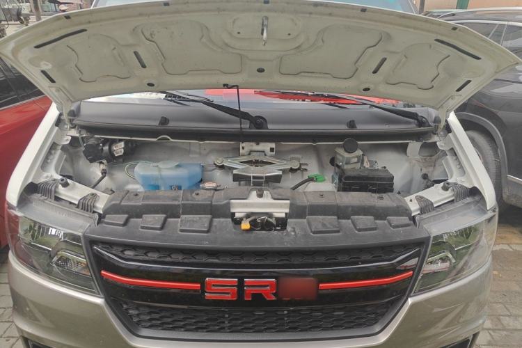 Used SRM New Haishi X30L 2025 1.5L Wealth Edition Minibus 5/6/7 Seats Central Air Conditioning Double Doors Engine Bay