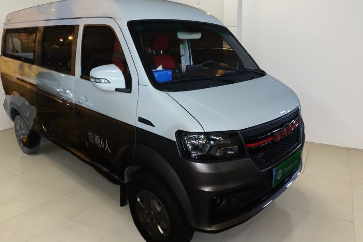 Used SRM New Haishi X30L 2025 1.5L Wealth Edition Minibus 5/6/7 Seats No Air Conditioning Double Doors Exterior 2