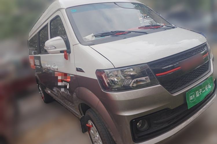 Used SRM New Haishi X30L 2025 1.5L Wealth Edition Minibus 5/6/7 Seats Central Air Conditioning Double Doors Front Right 45 Deg