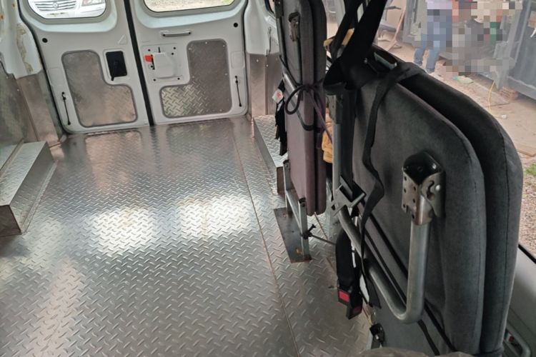 Used SRM New Haishi X30L 2025 1.5L Wealth Edition Minibus 5/6/7 Seats Central Air Conditioning Double Doors Left Rear Seat