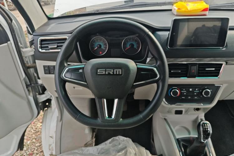 Used SRM New Haishi X30L 2025 1.5L Wealth Edition Minibus 5/6/7 Seats Central Air Conditioning Double Doors Steering Wheel