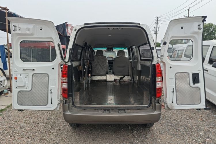 Used SRM New Haishi X30L 2025 1.5L Wealth Edition Minibus 5/6/7 Seats Central Air Conditioning Double Doors Trunk