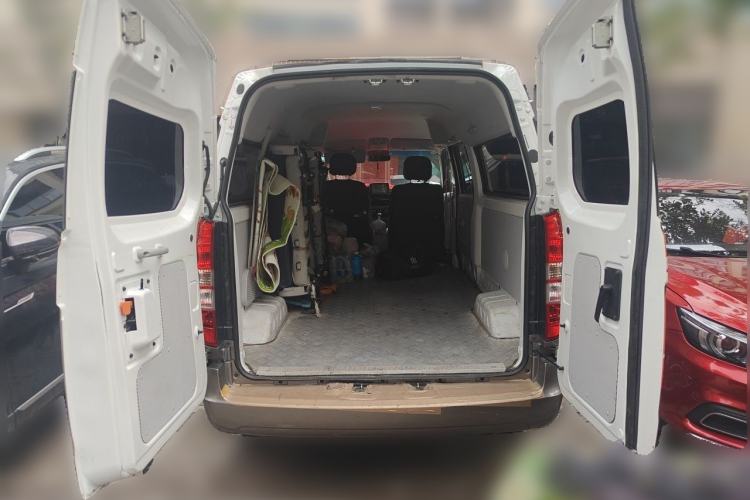 Used SRM New Haishi X30L 2025 1.5L Wealth Edition Minibus 5/6/7 Seats Central Air Conditioning Double Doors Trunk