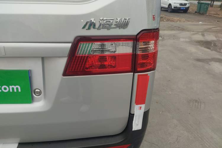 Used SRM Xiaohaishi X30 2024 1.5L Business Type Van 2/5 Seats Non-Air Conditioning Version SWJ15 Exterior 6