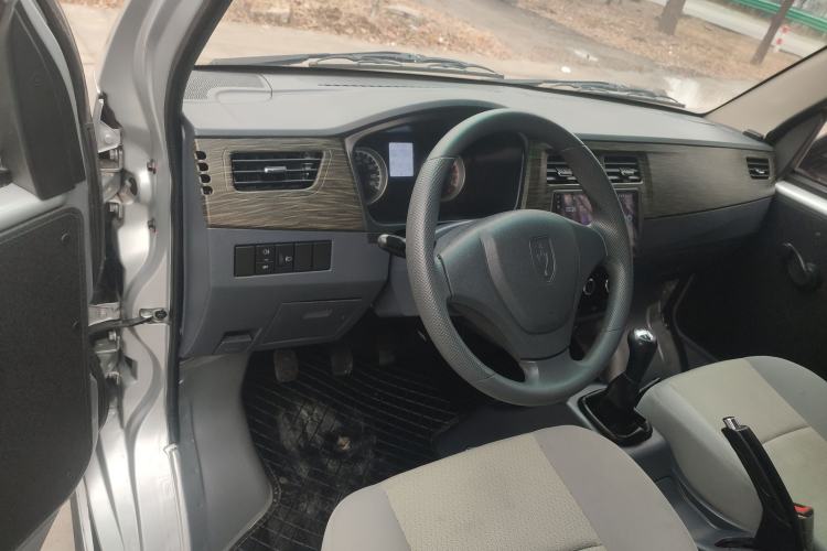 Used SRM Xiaohaishi X30 2024 1.5L Business Type Van 2/5 Seats Non-Air Conditioning Version SWJ15 Interior 2