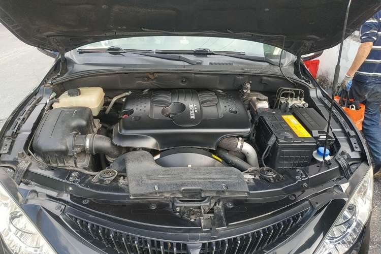 Used SsangYong Actyon 2011 2.0T Four-Wheel-Drive Luxury Diesel Edition Engine Bay