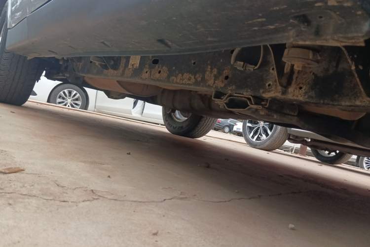 Used SsangYong Actyon 2011 2.0T Two-Wheel-Drive Luxury Diesel Edition Chassis Front Right
