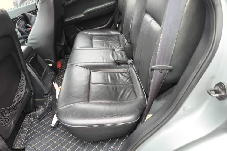 Used SsangYong Actyon 2011 2.0T Two-Wheel-Drive Luxury Diesel Edition Left Rear Seat