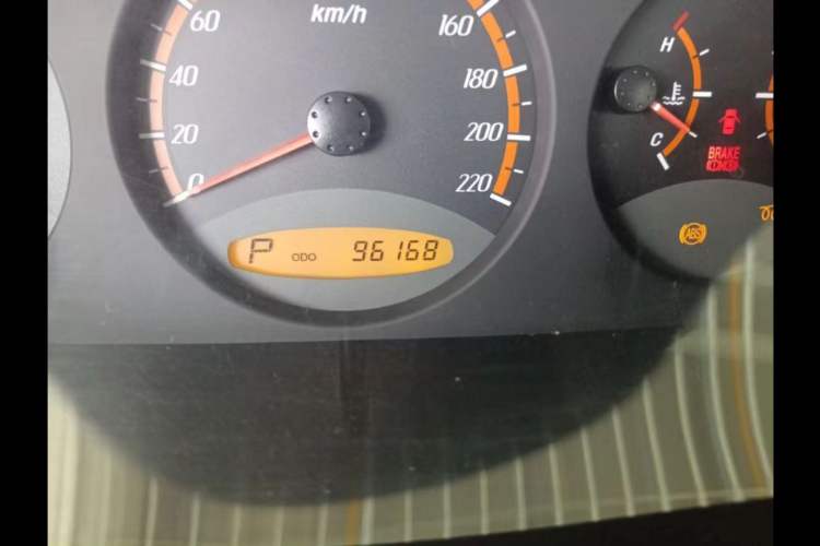 Used SsangYong Actyon 2011 2.0T Two-Wheel-Drive Luxury Diesel Edition Odometer Close Up