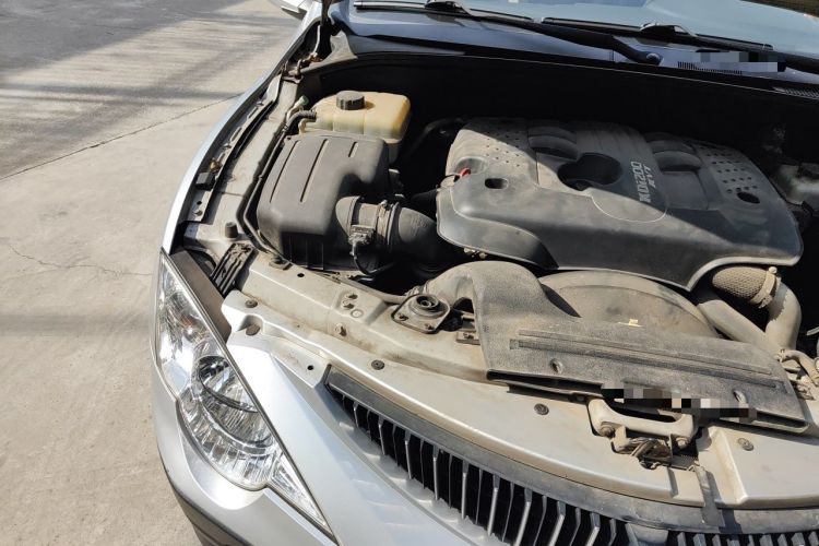 Used SsangYong Actyon 2011 2.0T Four-Wheel-Drive Luxury Diesel Edition Engine Bay Right
