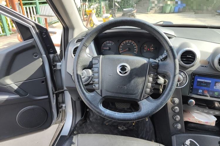 Used SsangYong Actyon 2011 2.0T Four-Wheel-Drive Luxury Diesel Edition Steering Wheel