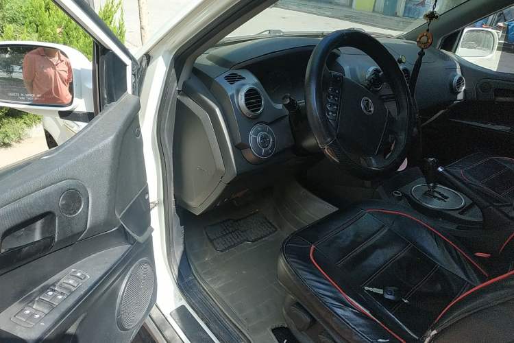 Used SsangYong Actyon 2011 2.0T Two-Wheel Drive Elite Diesel Edition Driver Seat
