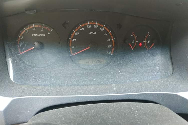 Used SsangYong Actyon 2011 2.0T Two-Wheel Drive Elite Diesel Edition Odometer Close Up