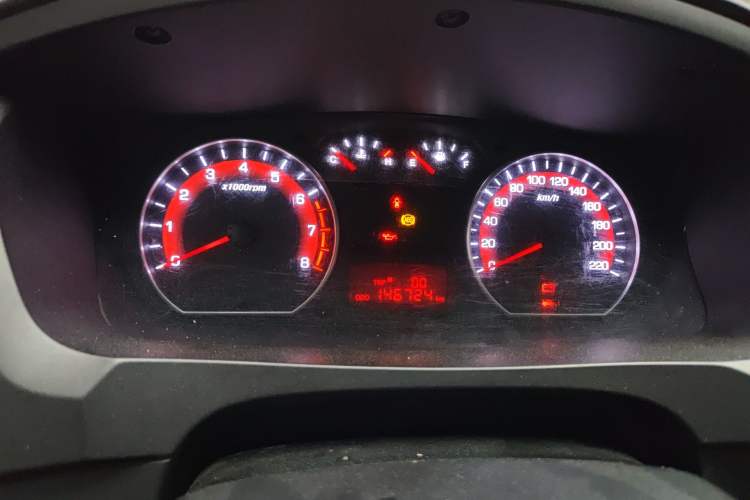 Used SsangYong Actyon 2014 2.3L Two-Wheel Drive Manual Transmission Entry-Level Gasoline Version Instrument Cluster