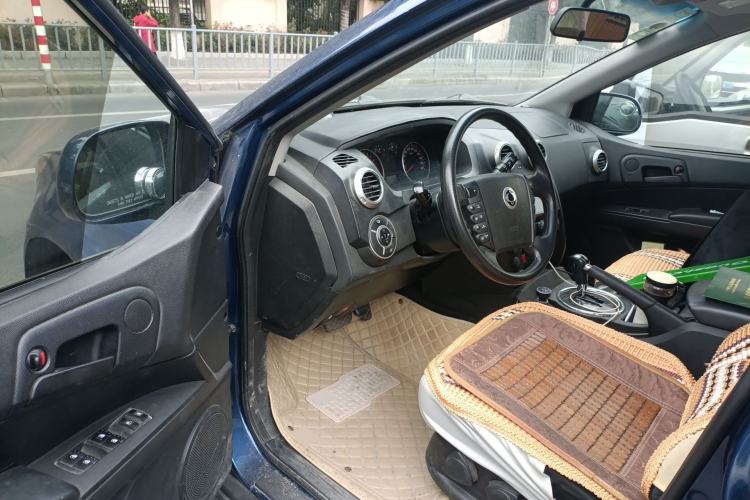 Used SsangYong Actyon 2014 2.3L Two-Wheel Drive Automatic Comfort Edition Gasoline-powered Driver Seat