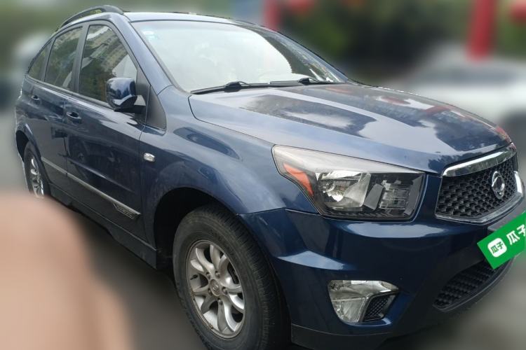Used SsangYong Actyon 2014 2.3L Two-Wheel Drive Automatic Comfort Edition Gasoline-powered Front Right 45 Deg