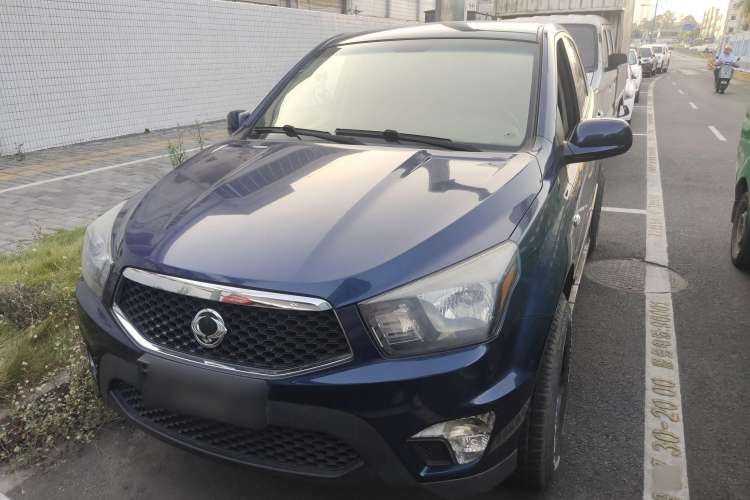 Used SsangYong Actyon 2014 2.3L Two-Wheel Drive Manual Transmission Entry-Level Gasoline Version Front