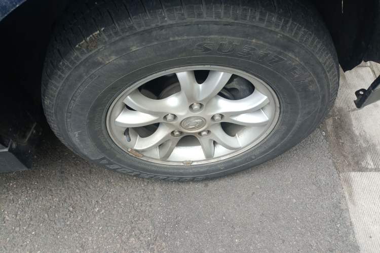 Used SsangYong Actyon 2014 2.3L Two-Wheel Drive Automatic Comfort Edition Gasoline-powered Right Front Wheel Hub