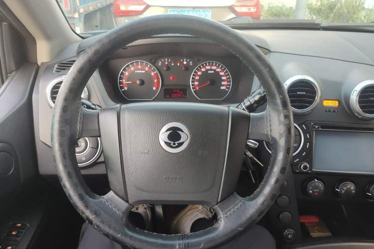 Used SsangYong Actyon 2014 2.3L Two-Wheel Drive Manual Transmission Entry-Level Gasoline Version Steering Wheel