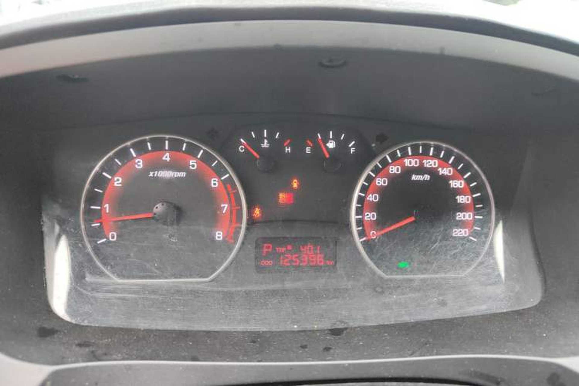 Used SsangYong Actyon 2014 2.3L Two-Wheel Drive Automatic Comfort Edition Gasoline-powered Instrument Cluster