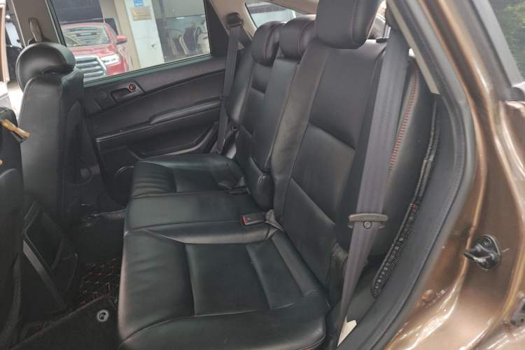Used SsangYong Actyon 2014 2.0T Four-Wheel Drive Automatic Luxury Diesel Edition Left Rear Seat