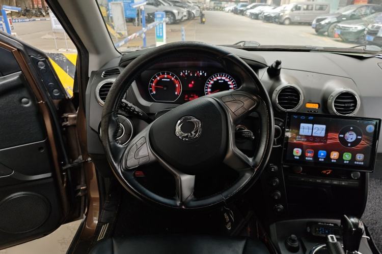 Used SsangYong Actyon 2014 2.0T Four-Wheel Drive Automatic Luxury Diesel Edition Steering Wheel