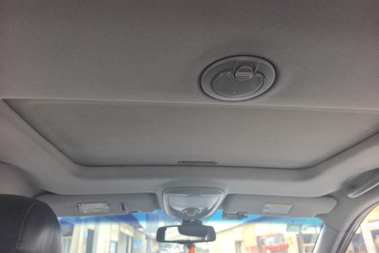 Used SsangYong Actyon 2014 2.0T Two-Wheel Drive Automatic Elite Diesel Edition Headliner