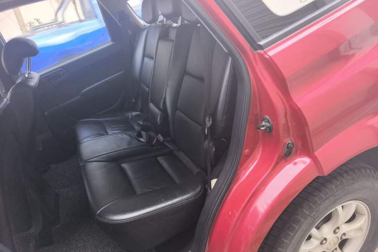 Used SsangYong Actyon 2014 2.0T Two-Wheel Drive Automatic Elite Diesel Edition Left Rear Seat